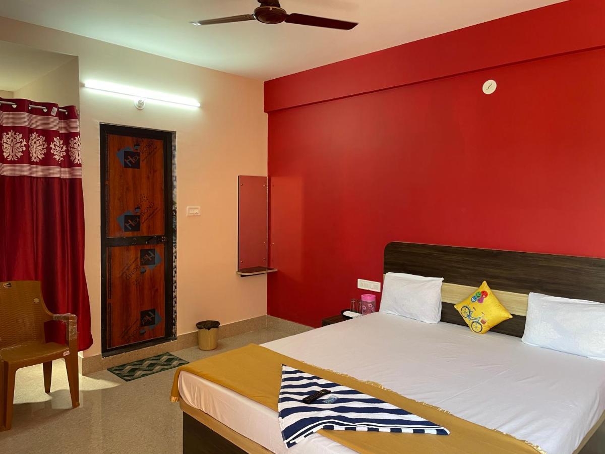 Radhika Beach Resort- Vidi Group Puri Exterior foto